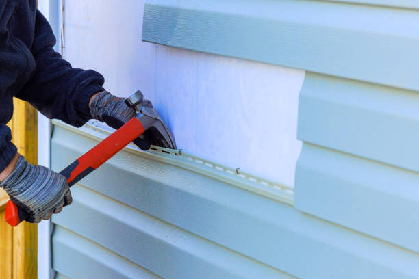Trusted Emergency Siding Repair service in Saluda, NC - Creative Siding